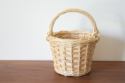 　ヤナギのバスケット