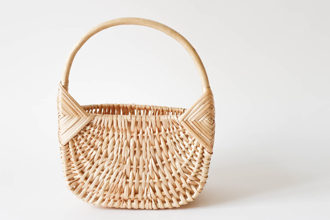 ラトビア ウォールバスケット