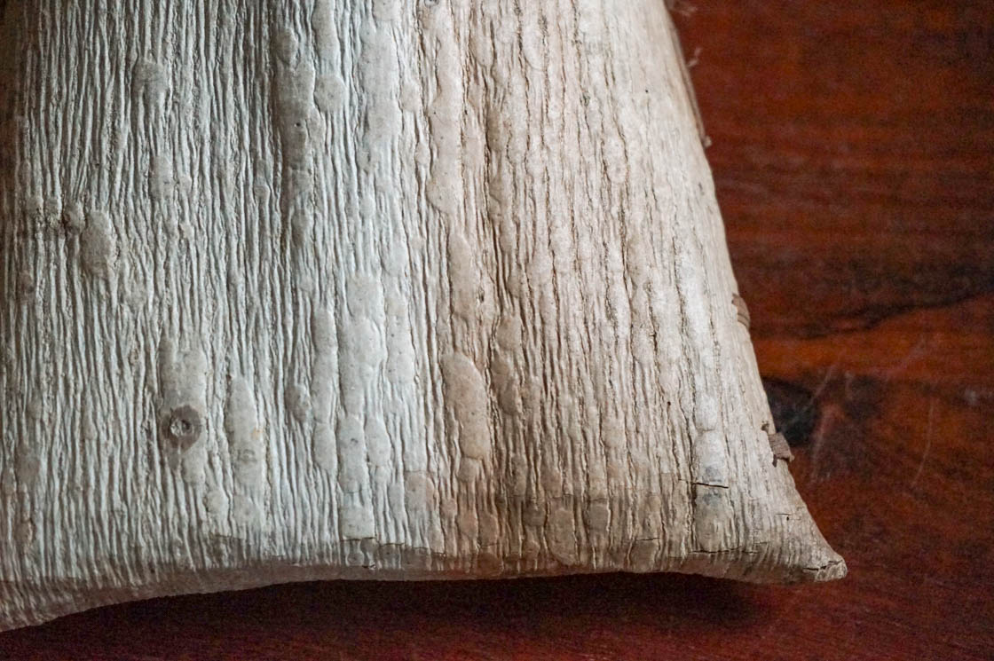 秋田 クルミ 壁掛けかご (中)