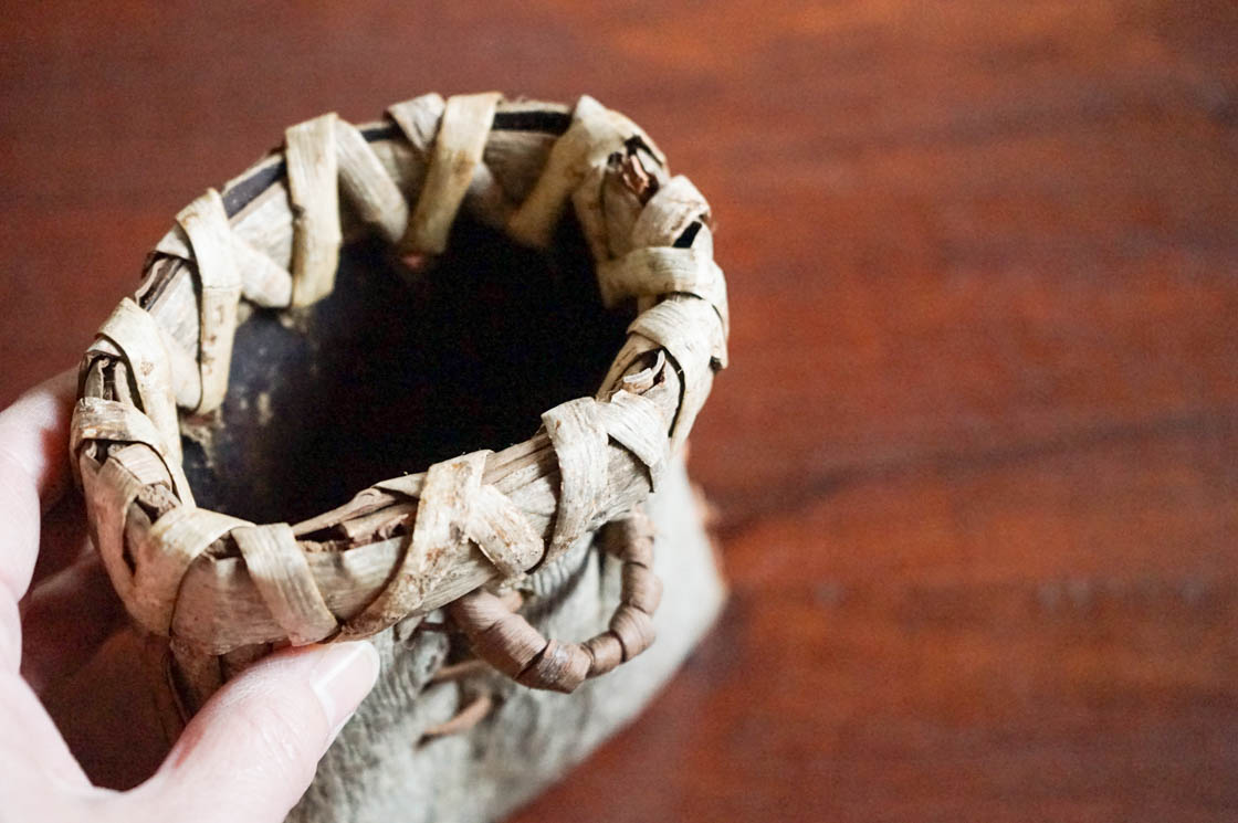 秋田 クルミ 壁掛けかご (小)